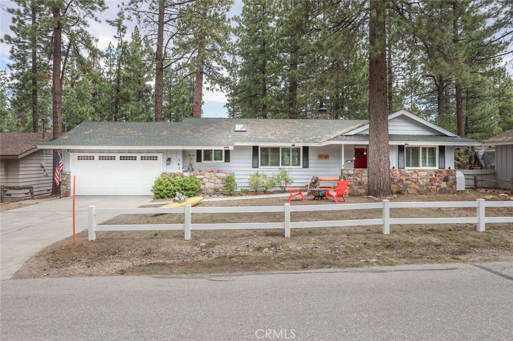 Big Bear Lake, CA 92315,161 Finch DR