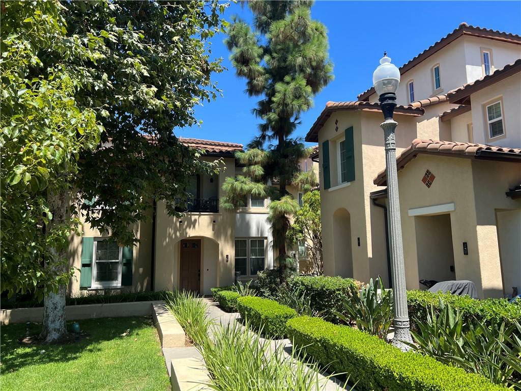 Irvine, CA 92603,43 Flowerbud