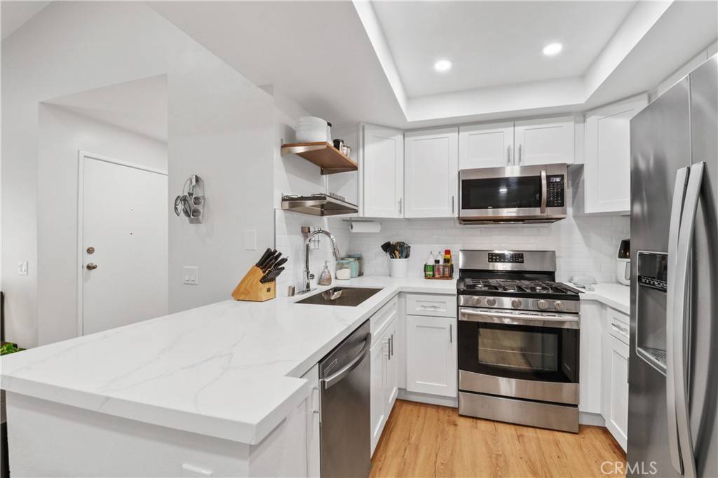 Yorba Linda, CA 92887,6214 Hartford RD #199