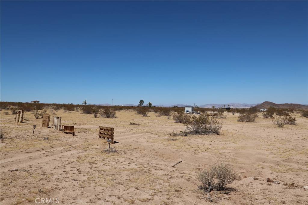 Joshua Tree, CA 92252,2626 Sunburst AVE