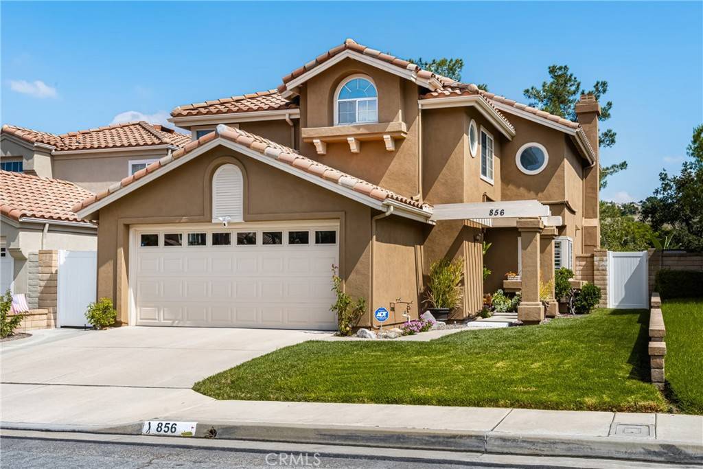 Anaheim Hills, CA 92808,856 S Wildflower LN