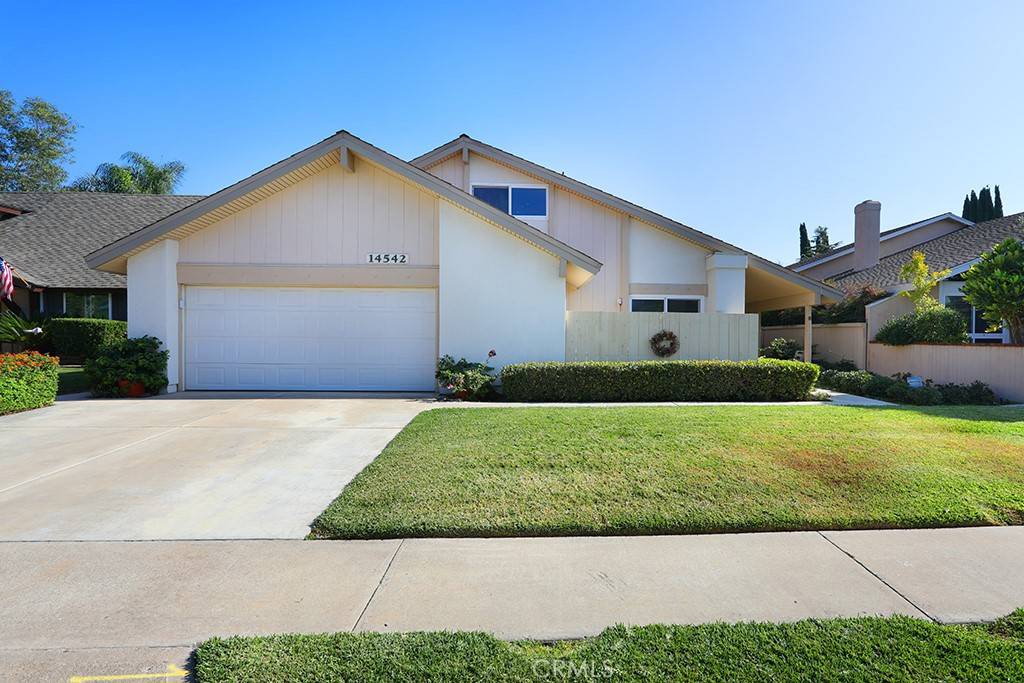 Tustin, CA 92780,14542 Westfall RD