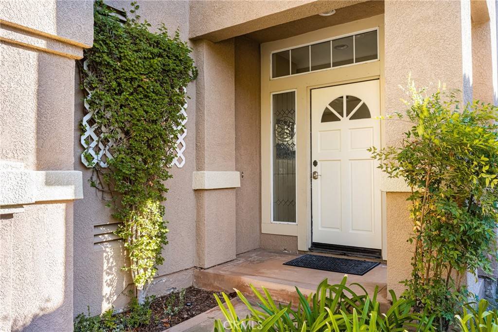Yorba Linda, CA 92887,27860 Kimberly DR