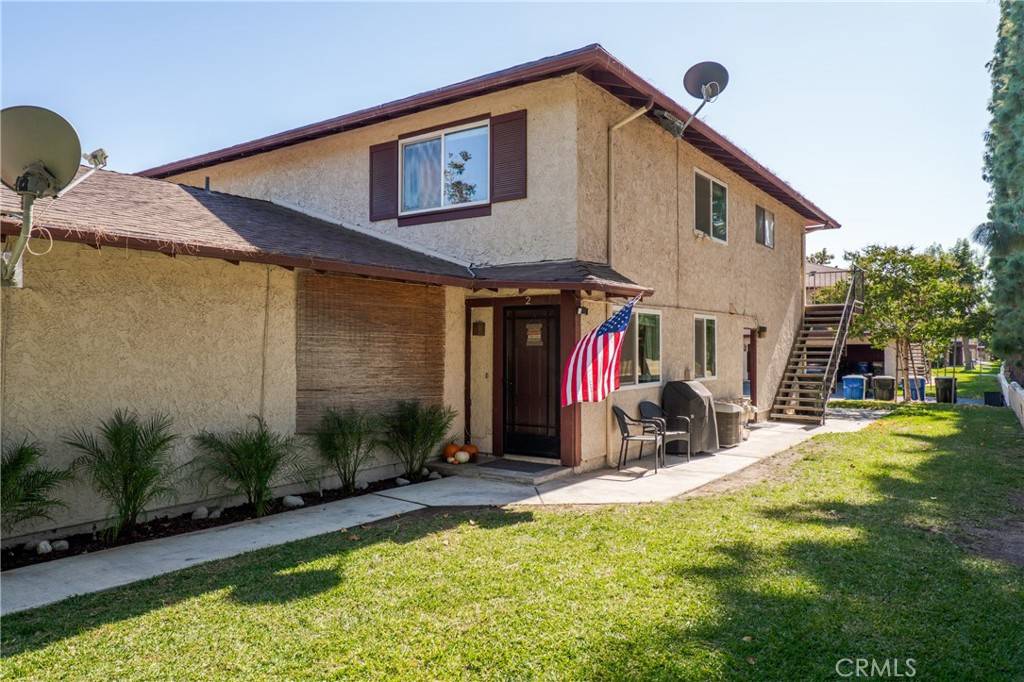 Azusa, CA 91702,1194 W Calle De Las Estrellas #2