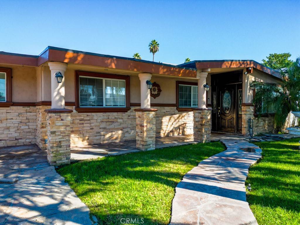 Hacienda Heights, CA 91745,15727 Walbrook DR