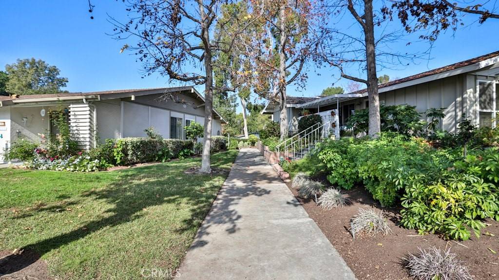 Laguna Woods, CA 92637,604 B Avenida Sevilla