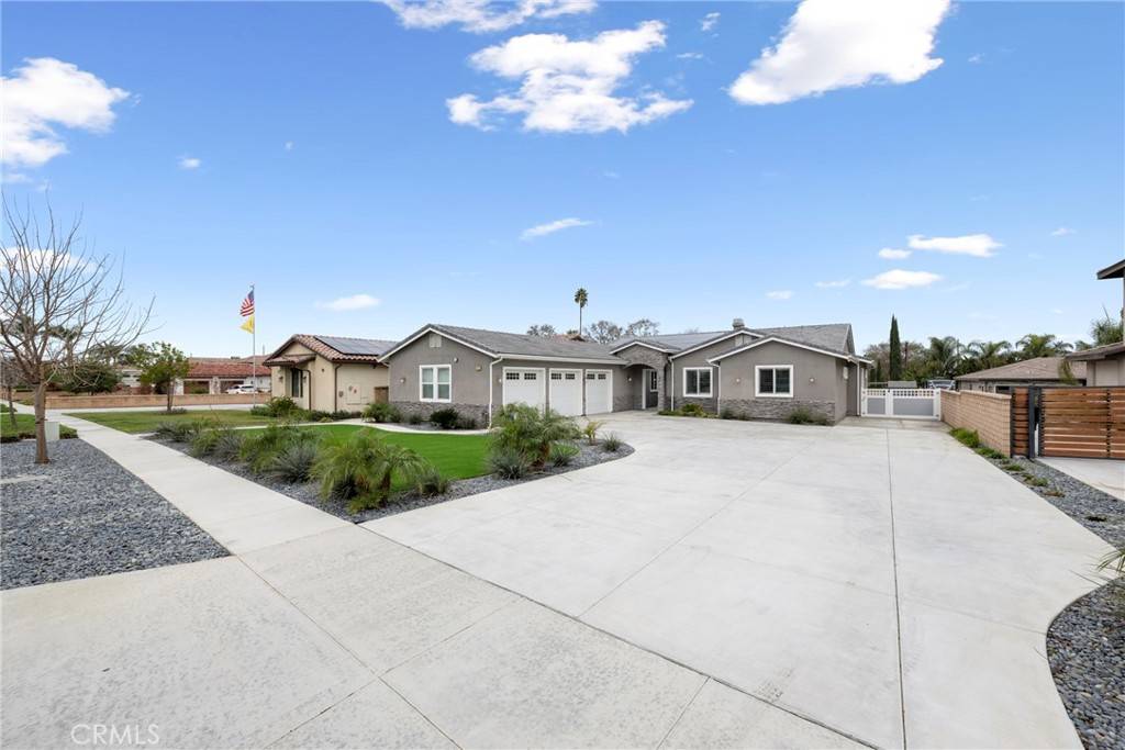 Corona, CA 92882,1043 Othello LN