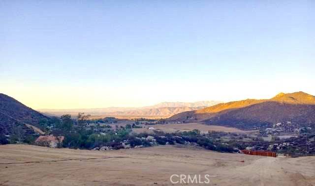 Hemet, CA 92544,47422 DE Portola