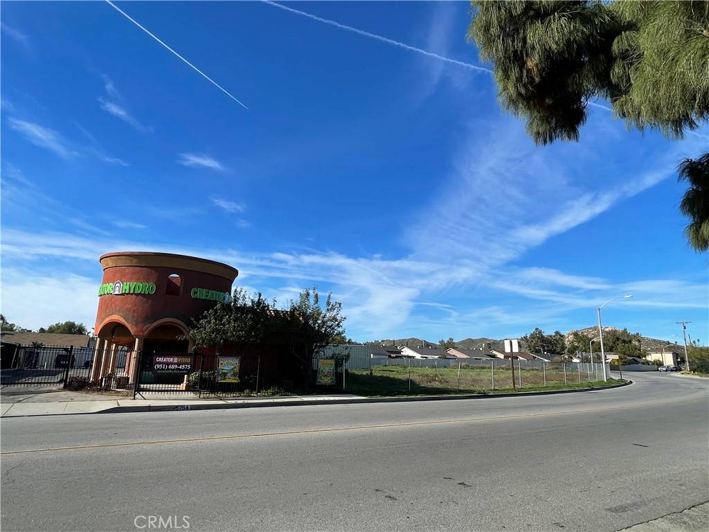 Riverside, CA 92509,5754 Tilton AVE