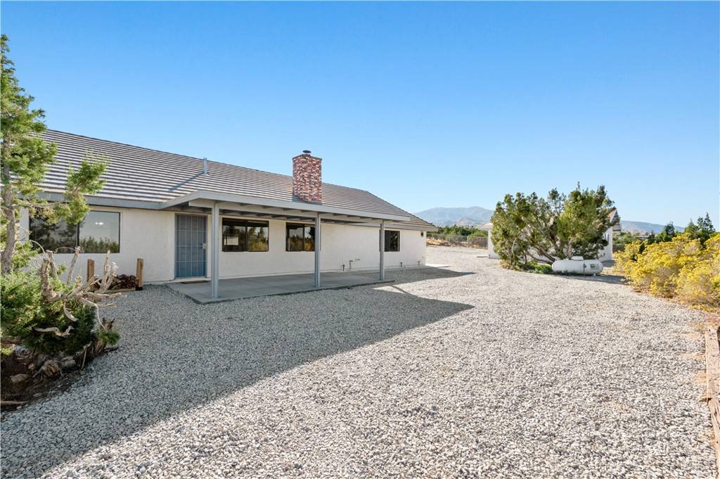 Pinon Hills, CA 92372,3100 Silver Ridge DR