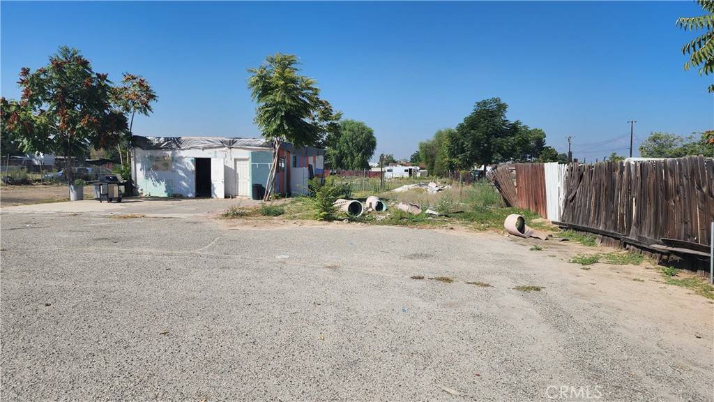 Highland, CA 92346,7842 Grape ST