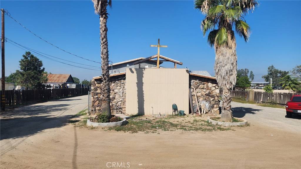 Highland, CA 92346,7842 Grape ST