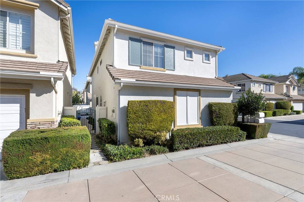 La Mirada, CA 90638,16363 Creekside PL