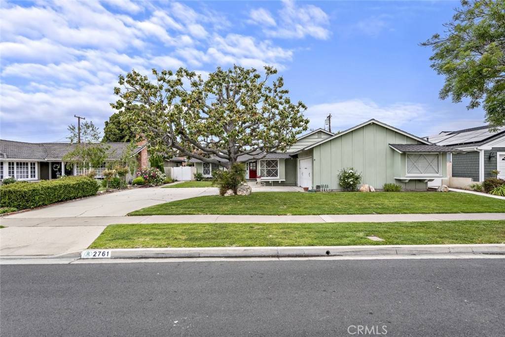 Rossmoor, CA 90720,2761 Saint Albans Drive