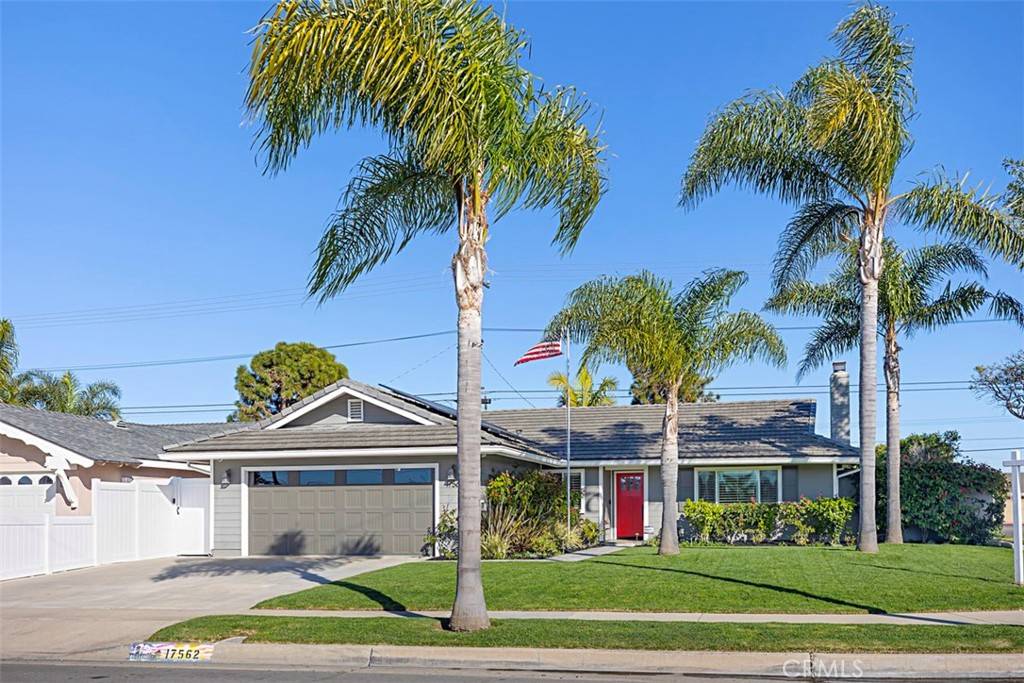 Huntington Beach, CA 92649,17562 Wrightwood LN