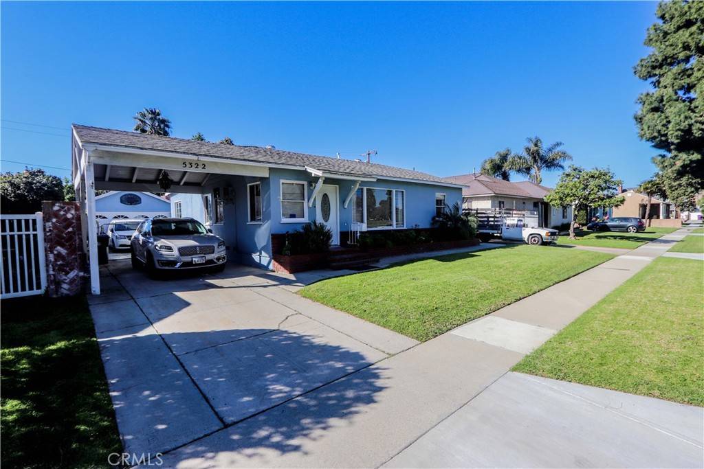 Long Beach, CA 90808,5322 E Parkcrest ST