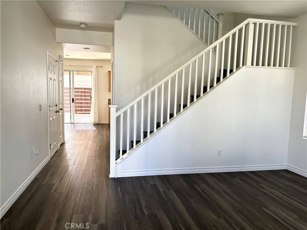 Rancho Santa Margarita, CA 92688,8 Radiance LN