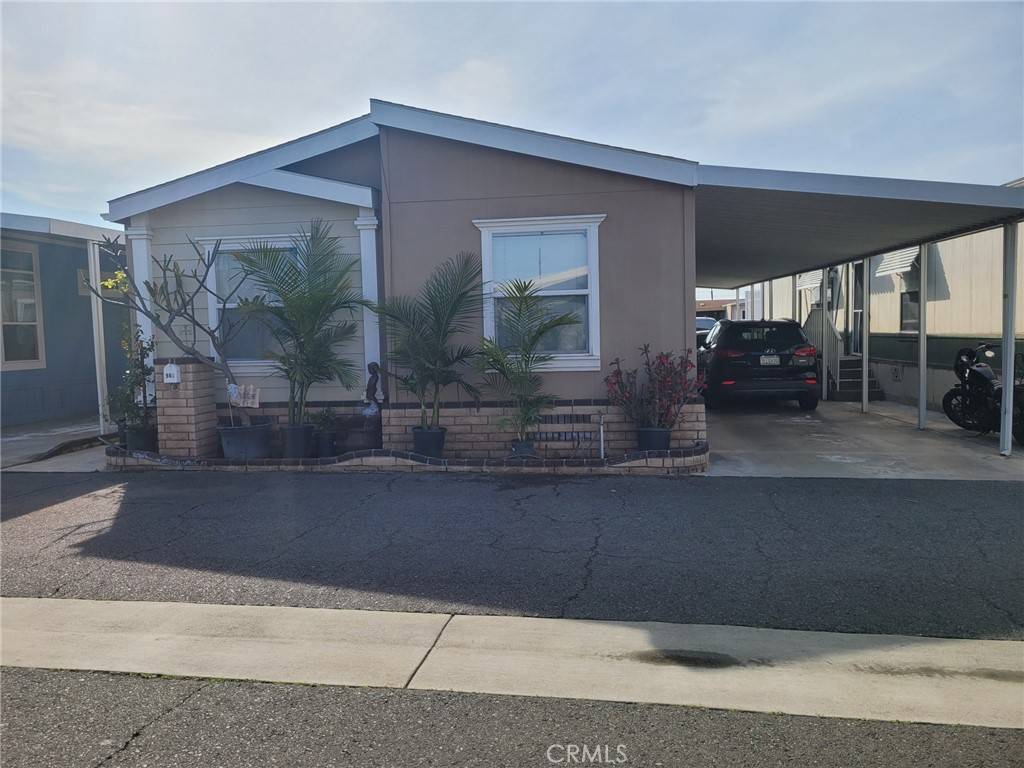 Stanton, CA 90680,8681 Katella AVE #949