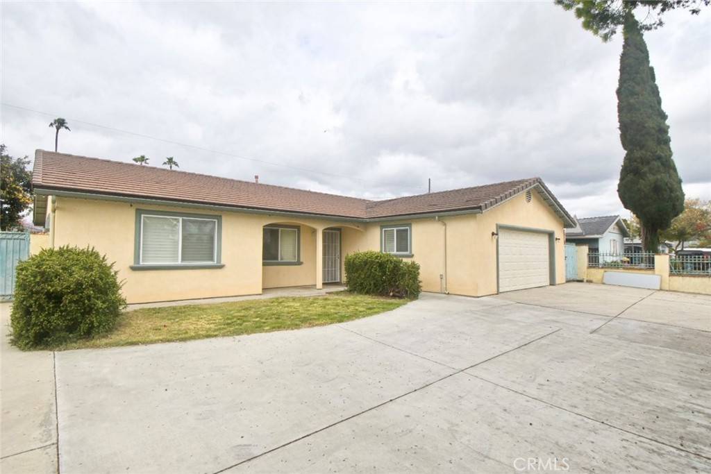 Santa Ana, CA 92706,2217 Monica LN