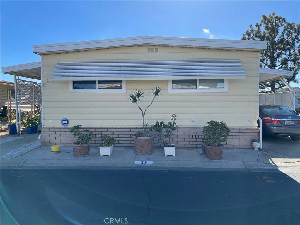 Stanton, CA 90680,11250 Beach Blvd BLVD #23