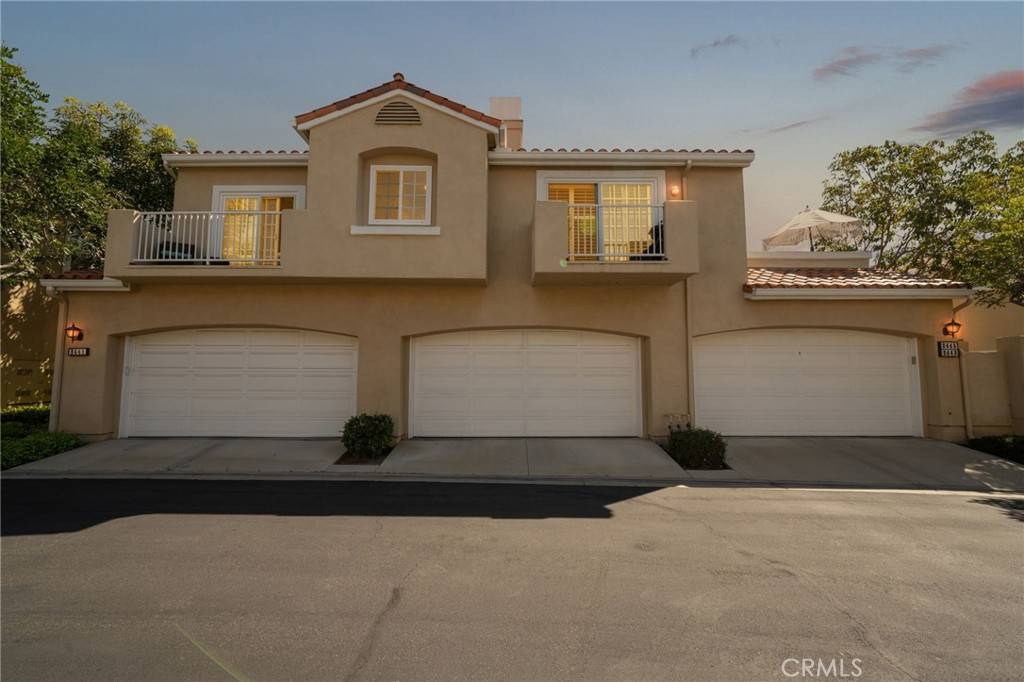 Tustin, CA 92782,2443 Paseo Circulo