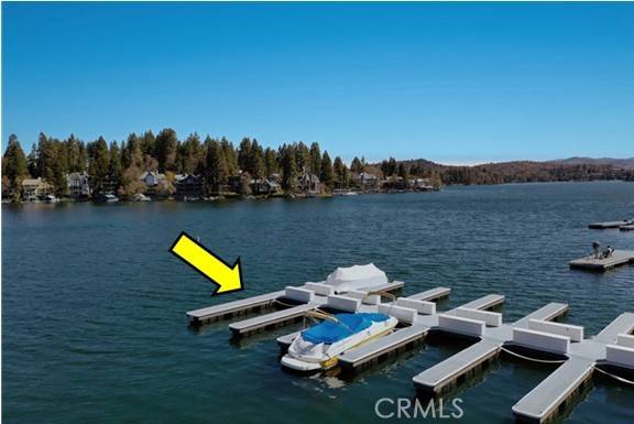 Lake Arrowhead, CA 92352,306 Villa WAY