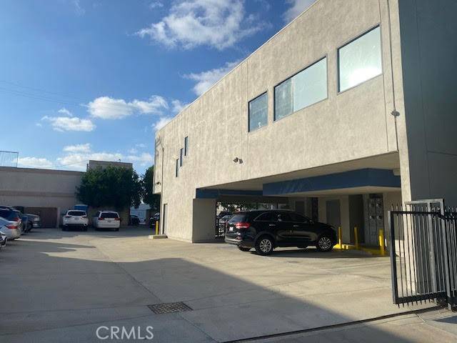 Montebello, CA 90640,229 E Beverly BLVD