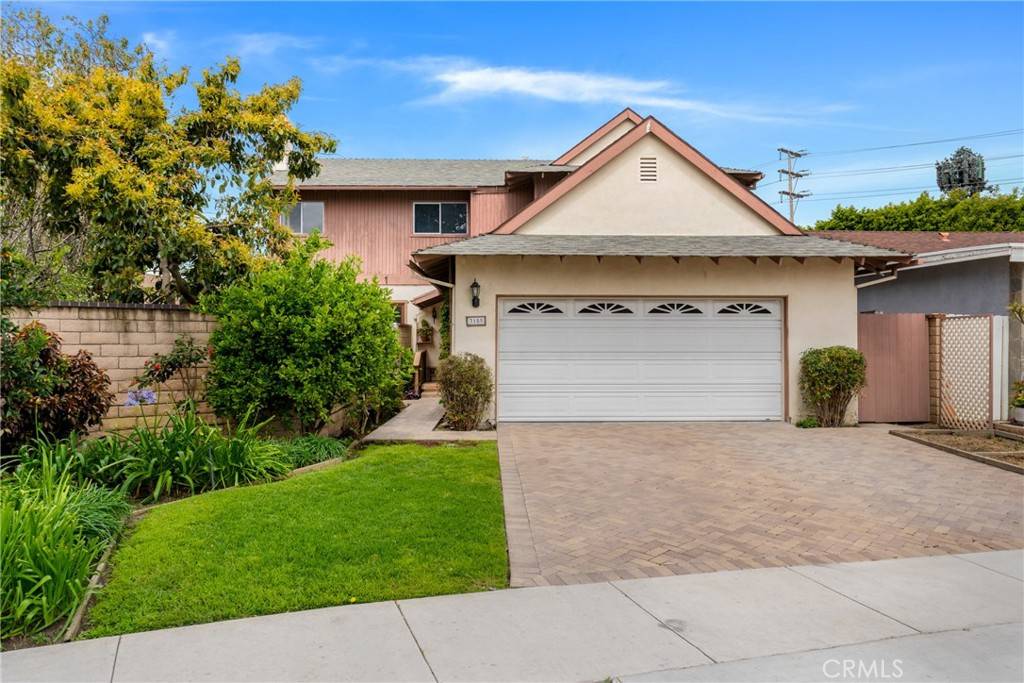 Costa Mesa, CA 92626,3159 Sharon LN