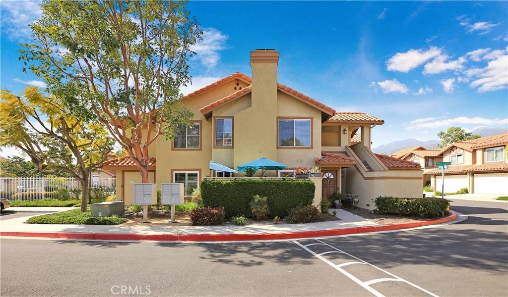 Rancho Santa Margarita, CA 92688,27 Vista Colinas