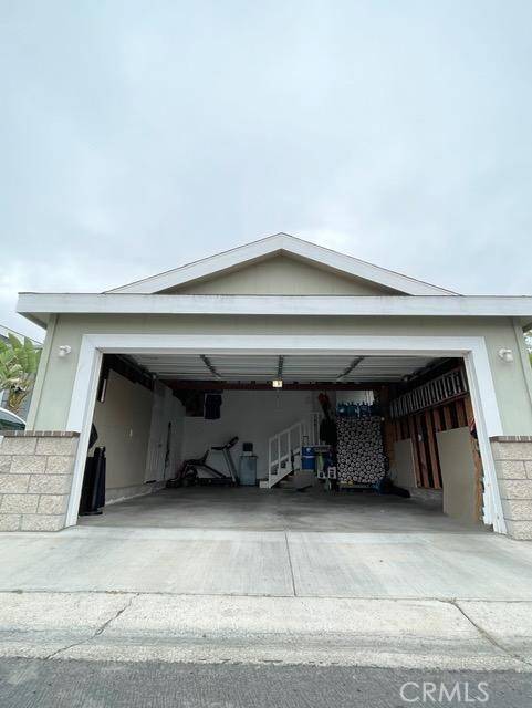 Tustin, CA 92780,164 Seville
