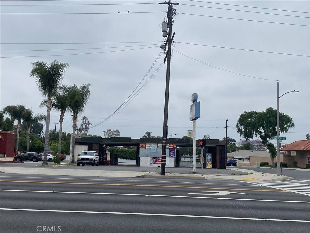 La Habra, CA 90631,2350 W Whittier BLVD