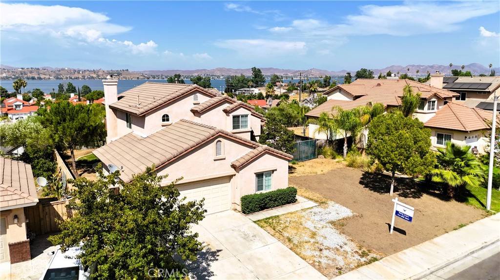 Lake Elsinore, CA 92530,15770 Half Moon DR