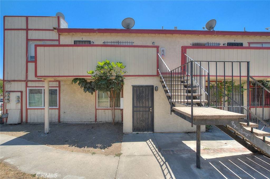 Rialto, CA 92376,1080 N Verde AVE #4