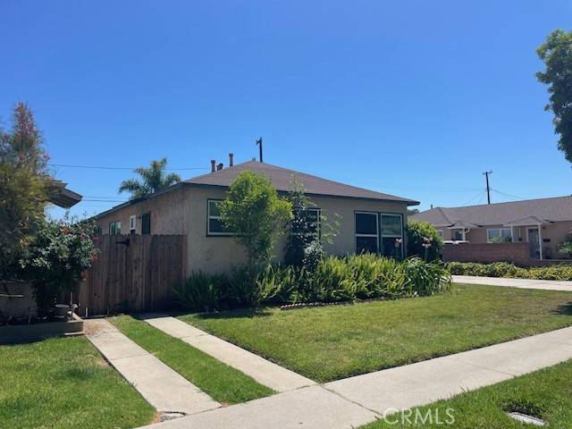 Long Beach, CA 90815,4956 E Stearns ST