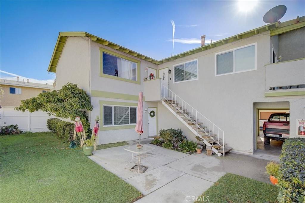 Huntington Beach, CA 92649,16562 Regina CIR