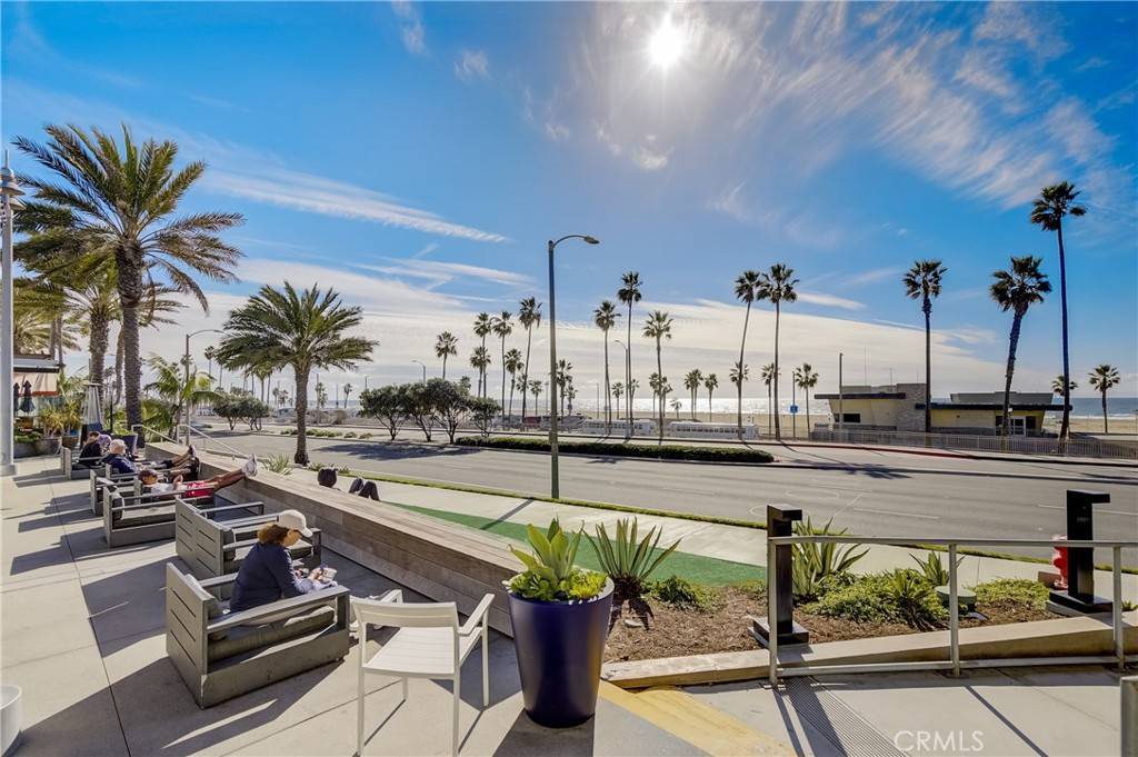 Huntington Beach, CA 92649,16562 Regina CIR