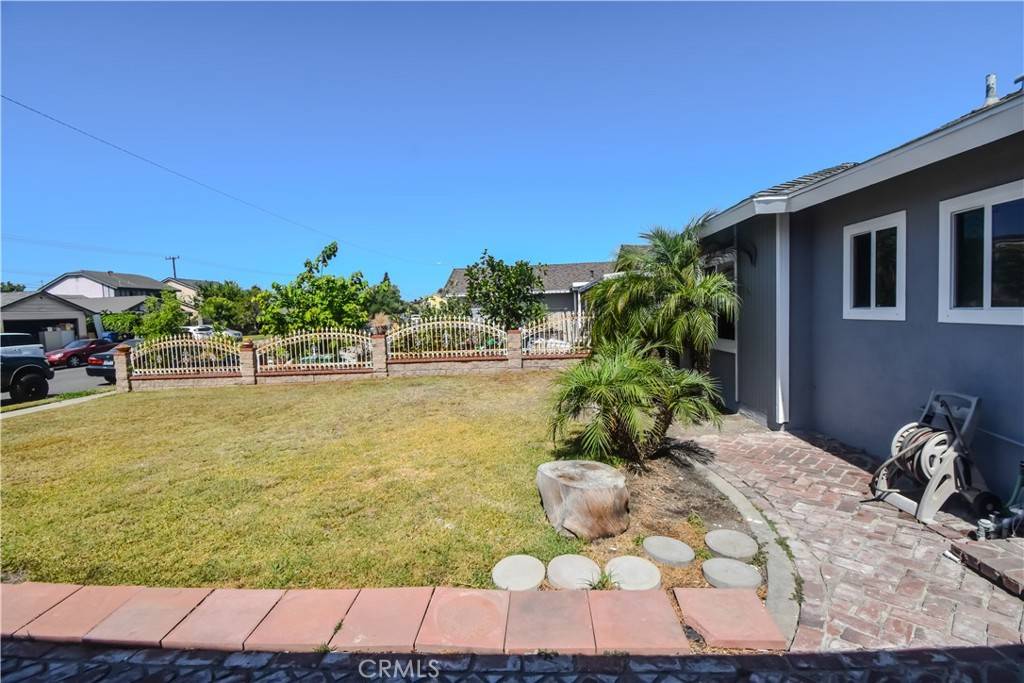 Westminster, CA 92683,8331 Miami CIR