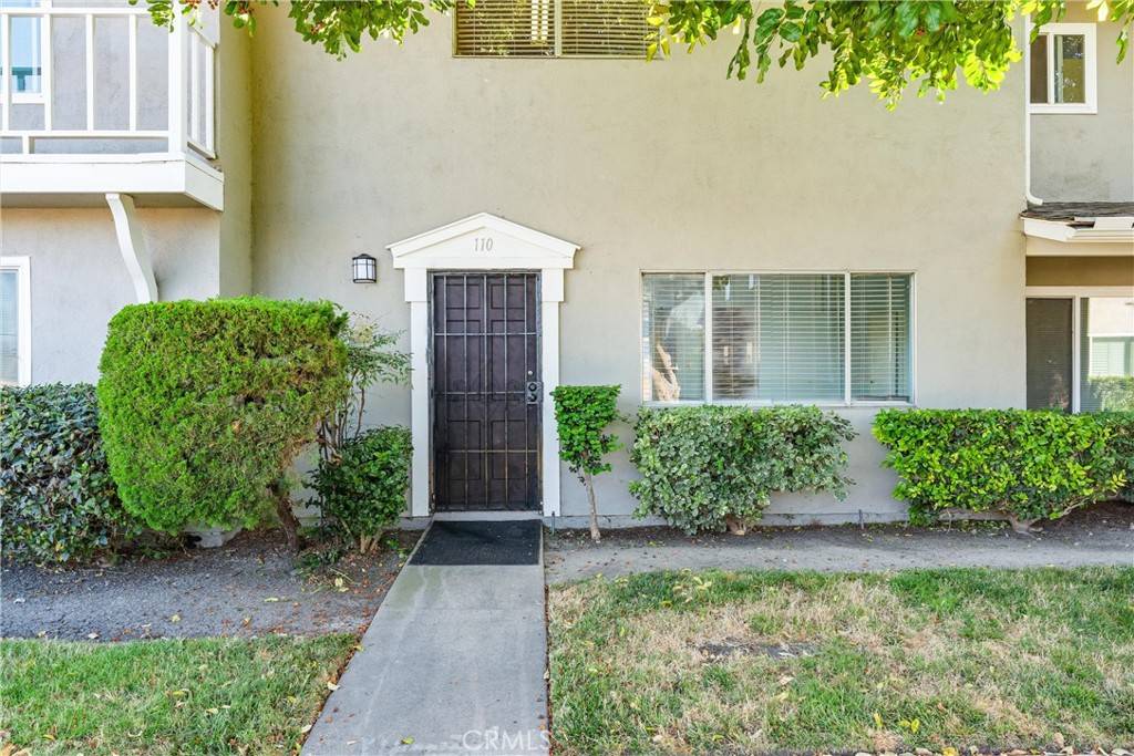 Tustin, CA 92780,1777 Mitchell AVE #110