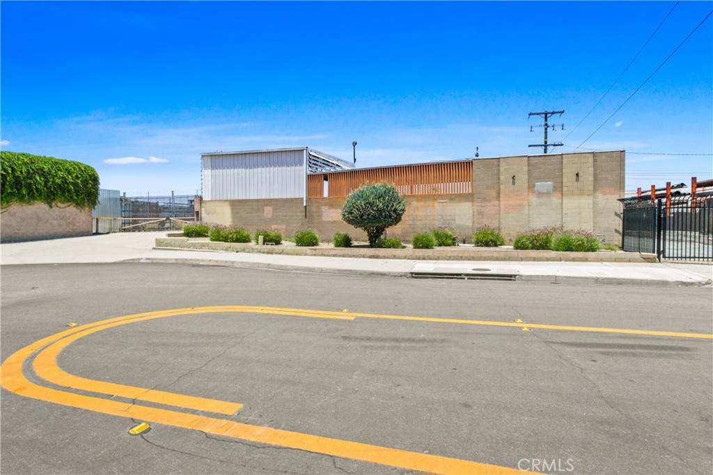 Paramount, CA 90723,7757 Jackson ST