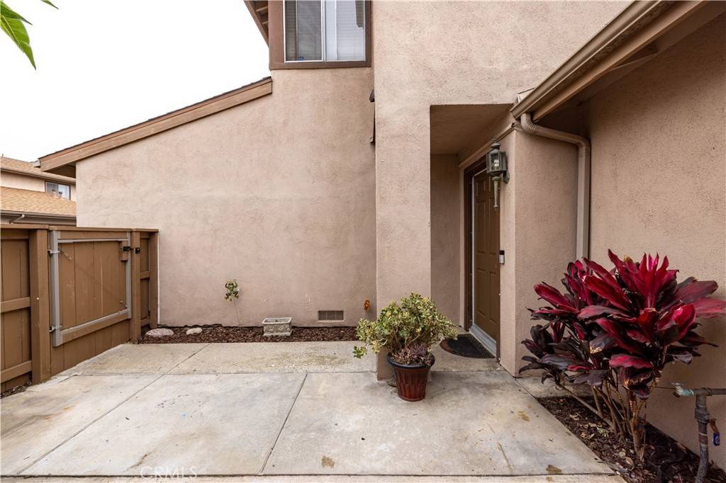 Stanton, CA 90680,8094 Catherine AVE #22