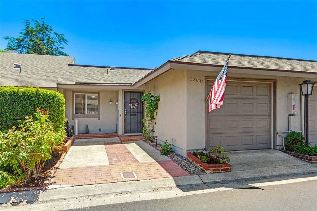 Tustin, CA 92780,17486 Via Calma #45