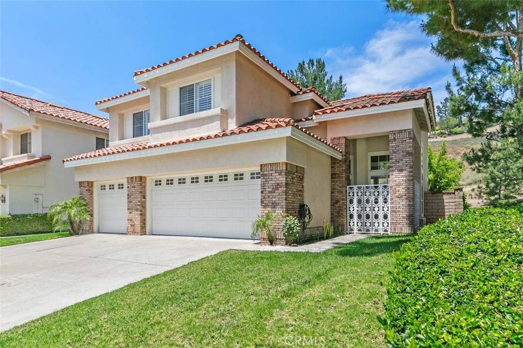 Anaheim Hills, CA 92808,892 S Briar Rose LN