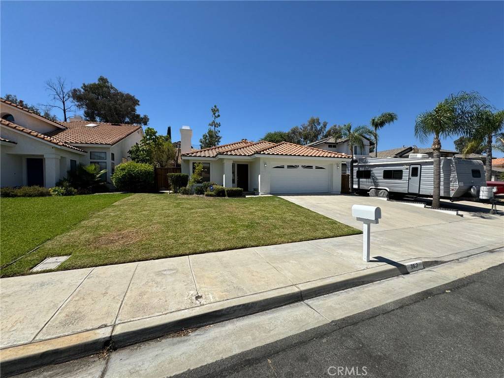 Corona, CA 92879,2917 Astoria CIR