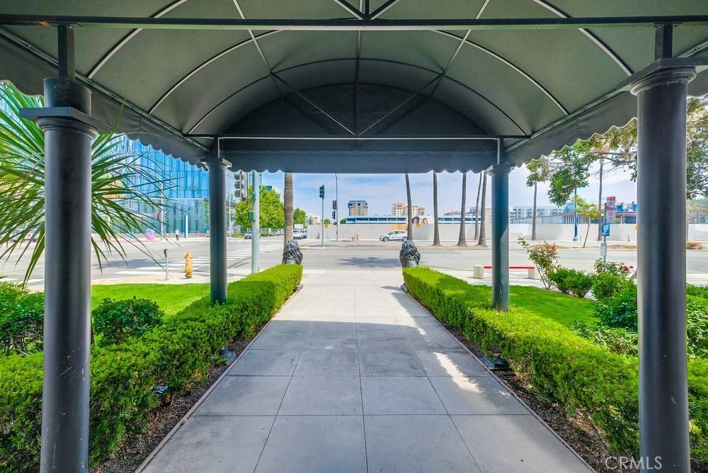 Long Beach, CA 90802,360 W Ocean BLVD #503