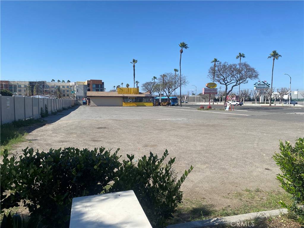 Anaheim, CA 92805,1459 S Anaheim BLVD