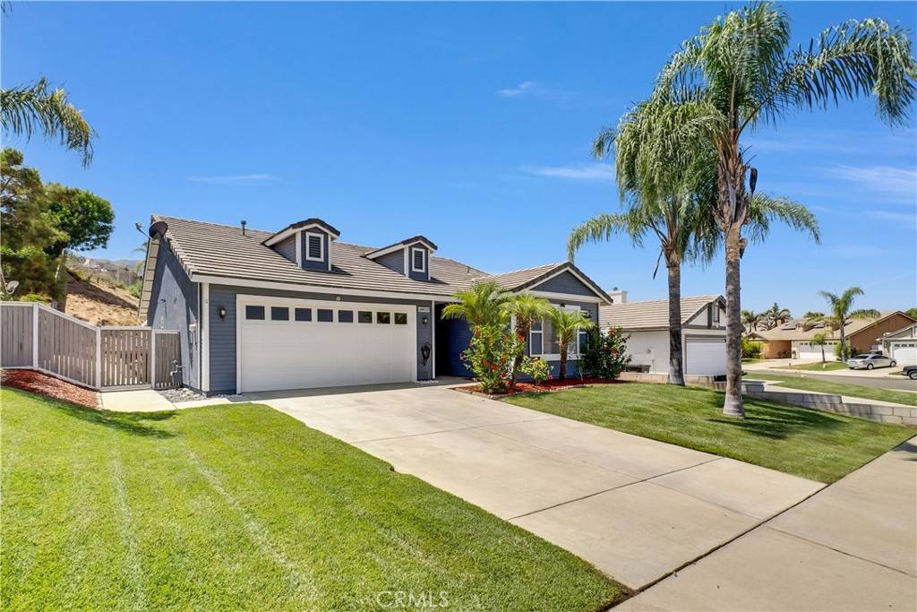 Corona, CA 92883,13385 Knollwood DR