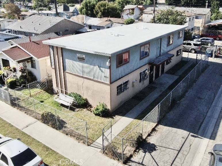Los Angeles, CA 90001,8315 Miramonte BLVD