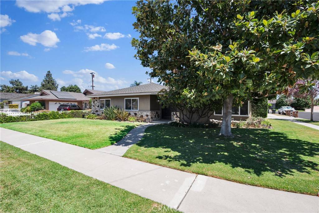 Fullerton, CA 92831,200 Ladera Vista