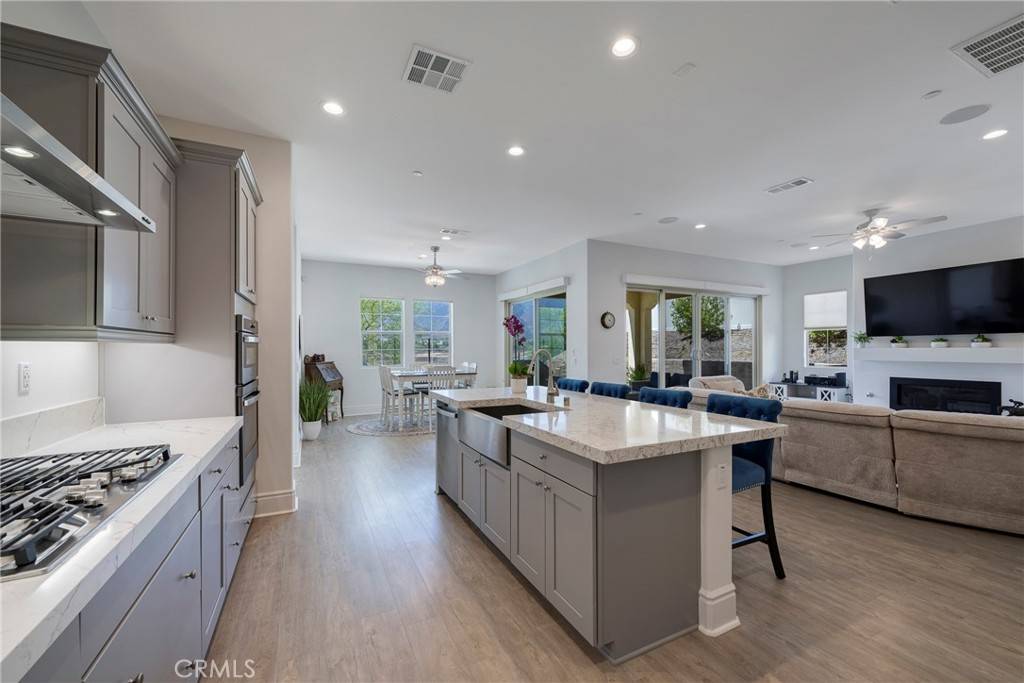 Corona, CA 92883,11537 Alton DR
