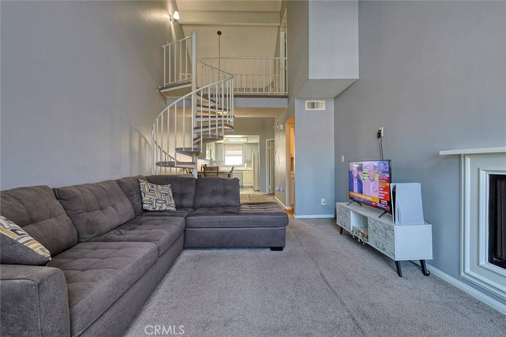 Canyon Country, CA 91351,26846 Claudette ST #210